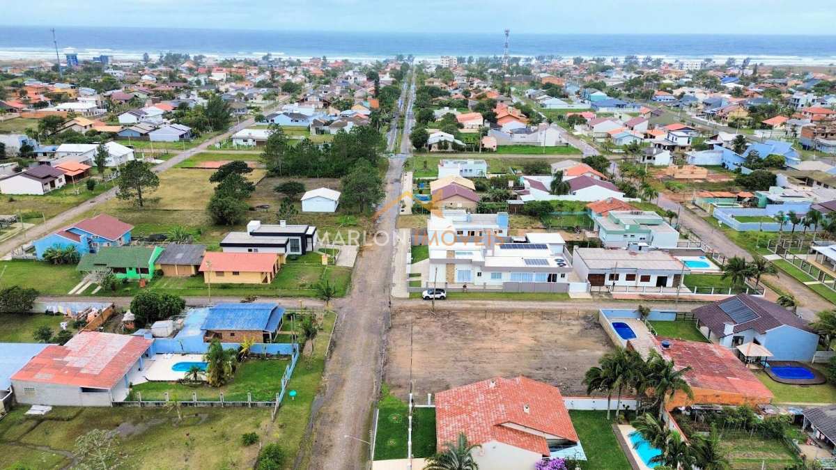  - Dois lindos terrenos de esquina Norte/Leste na Praia Paraíso em Torres/RS.