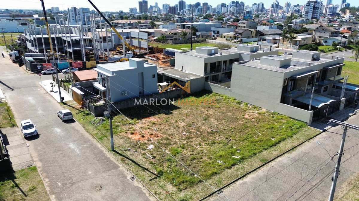 Òtimo terreno em localização estratégica no Morada das Palmeiras em Torres/RS. - Marlon Imóveis - Torres/RS