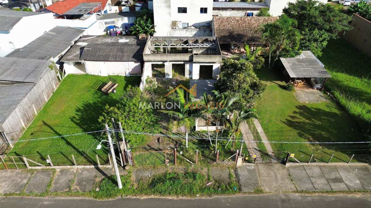  - Raro terreno a venda próximo a Lagoa do Violão.