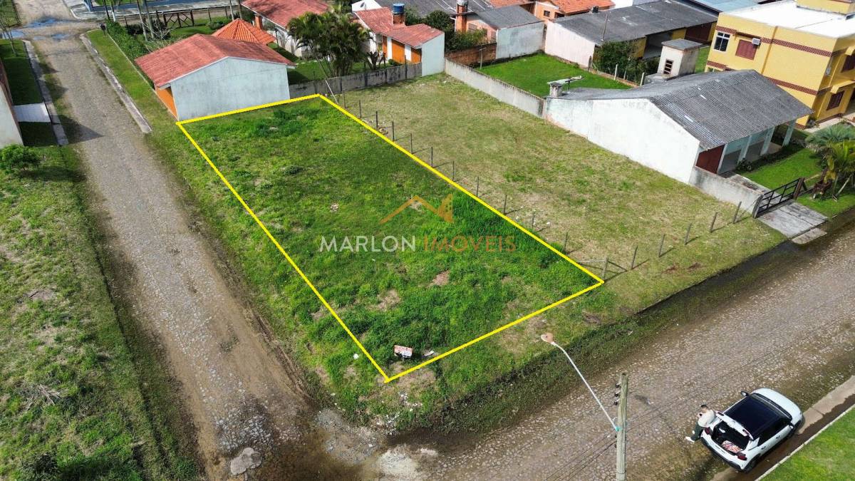  - Raro terreno de esquina a venda na Praia Paraíso em Torres/RS.